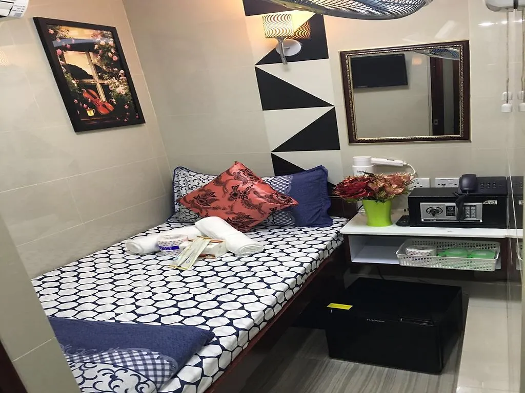 Skyview Hostel Hong Kong Guest house